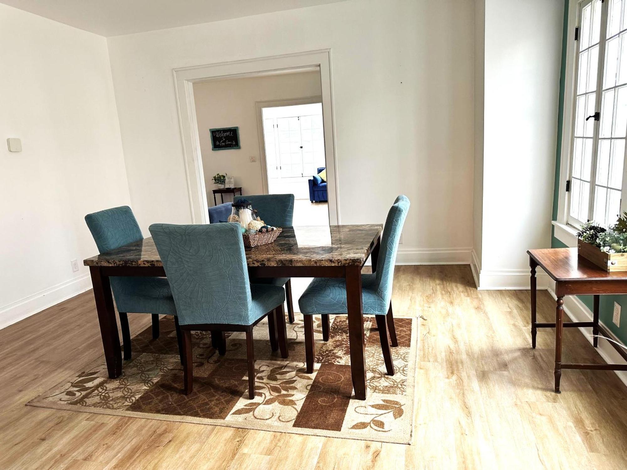Апартаменти Downtown Retreat - 2Br Oasis Колумбус Екстер'єр фото